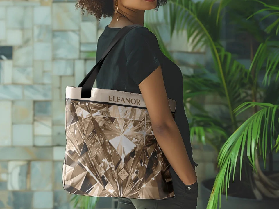 ToteBag_Mockup_wWoman_09_R2