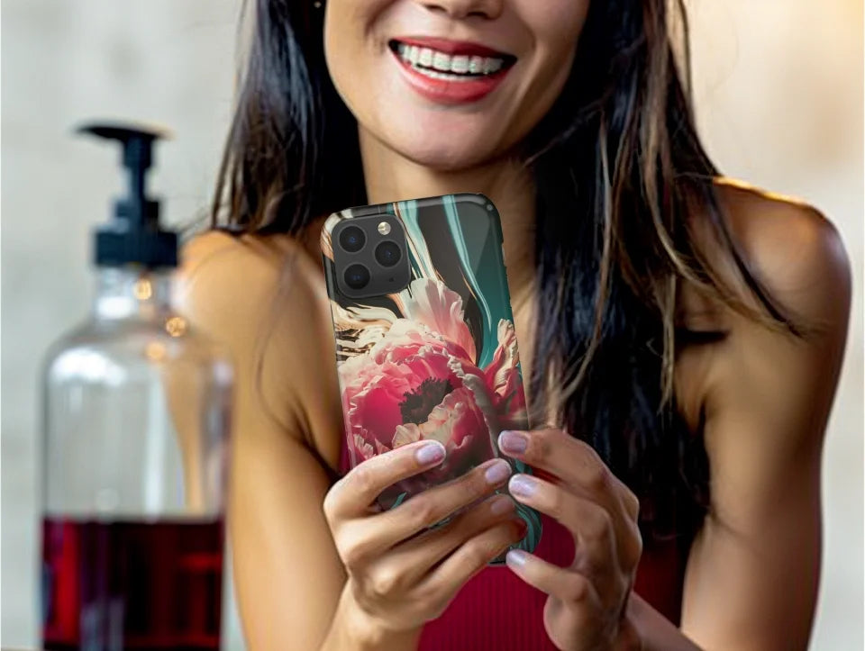 iPhone11_SnapCase_Mockup_w_Woman_11