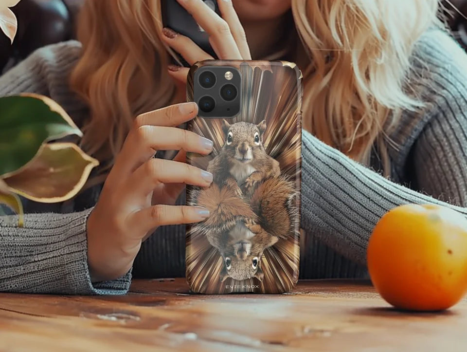 iPhone11_SnapCase_Mockup_w_Woman_07