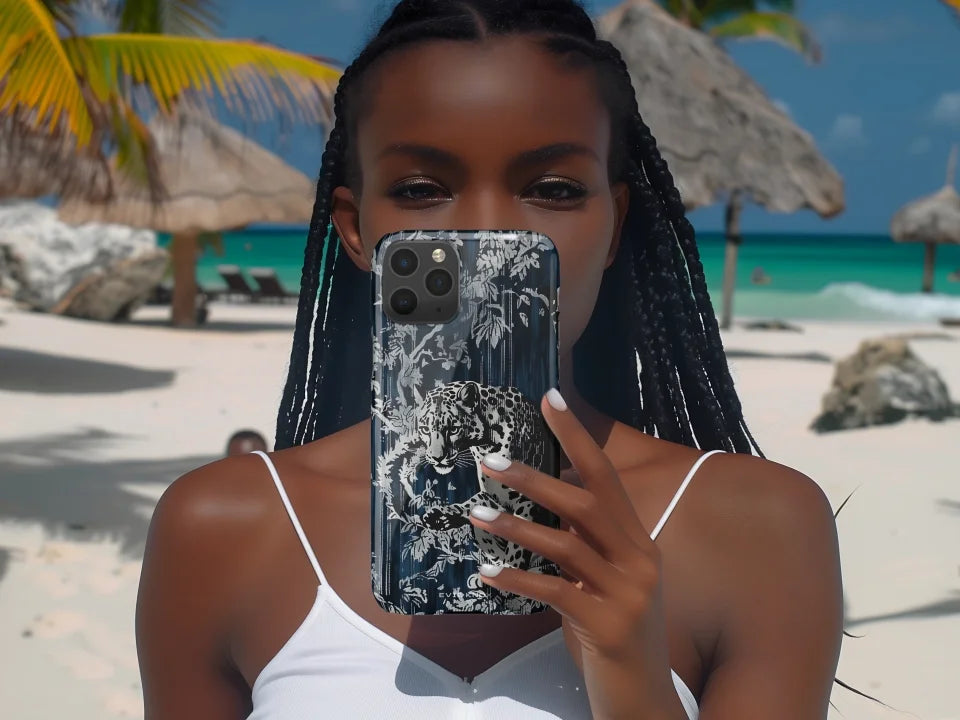 iPhone11Pro_SnapCase_w_Woman_28_B