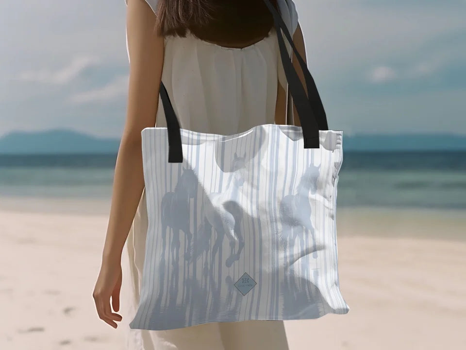 ToteBAG_Mockup_wWoman_11